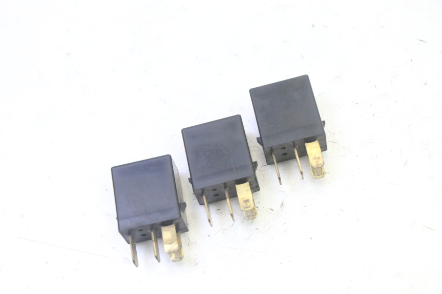 photo de ELECTRIC RELAY HONDA FES S-WING SWING ABS 125 (2007 - 2015)