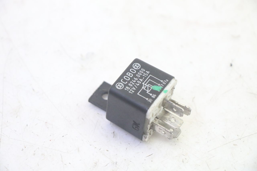 photo de ELECTRICAL RELAY PIAGGIO FLY 4T 50 (2013 - 2017) - Component detail