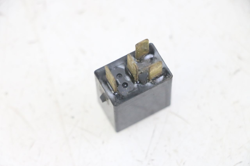 photo de ELECTRICAL RELAY VENESI FLY RETRO 4T 50 (2020 - 2025)