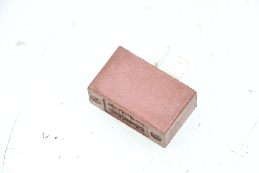 photo de RELAY KAWASAKI GPX R WARBIRD 600 (1988 - 1993) - Alternative perspective