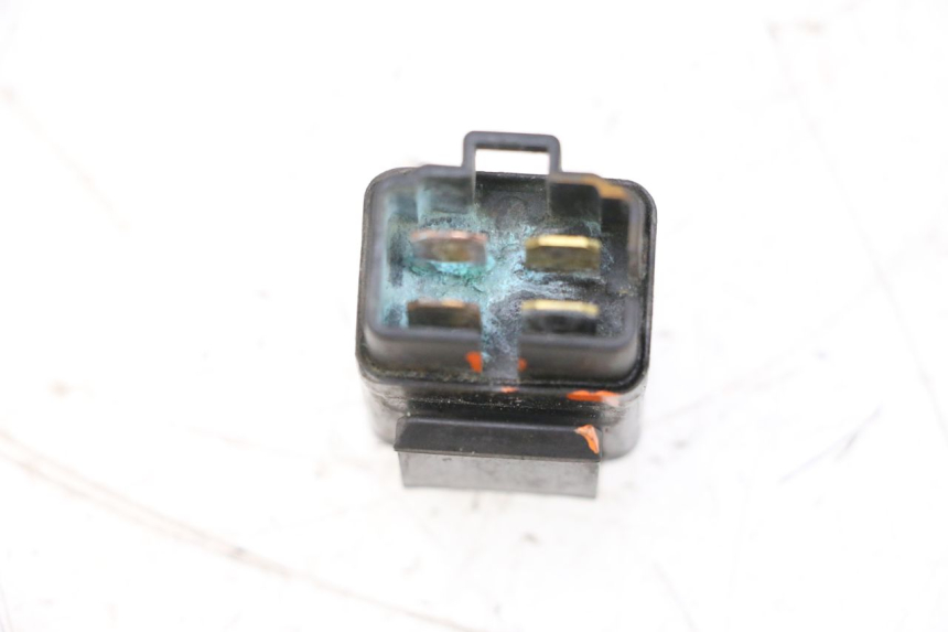 photo de RELAY SUZUKI GSXR GSX-R 1000 (2003 - 2004) - Alternative perspective