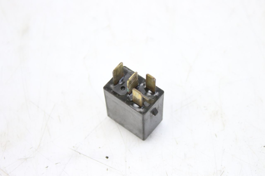 photo de ELECTRIC RELAY HONDA FES S-WING SWING ABS 125 (2007 - 2015)