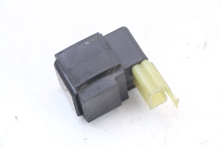 photo de ELECTRIC RELAY HONDA NTV DEAUVILLE 650 (1998 - 2001)