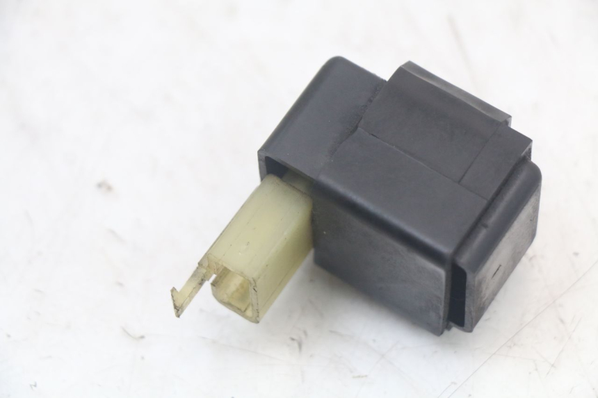 photo de ELECTRIC RELAY HONDA NTV DEAUVILLE 650 (1998 - 2001)