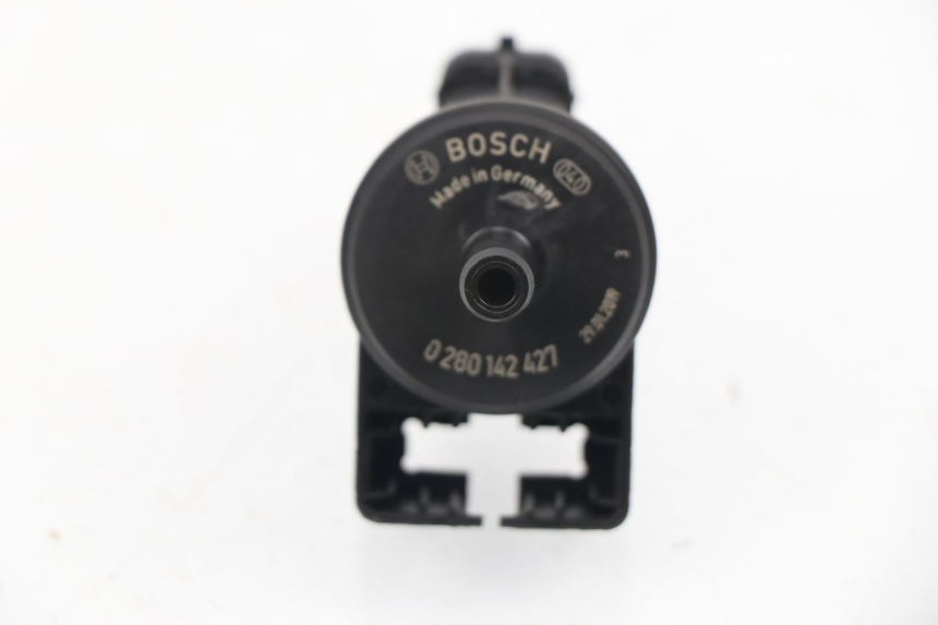 photo de RELAY HUSQVARNA SVARTPILEN 701 690 (2019 - 2020)