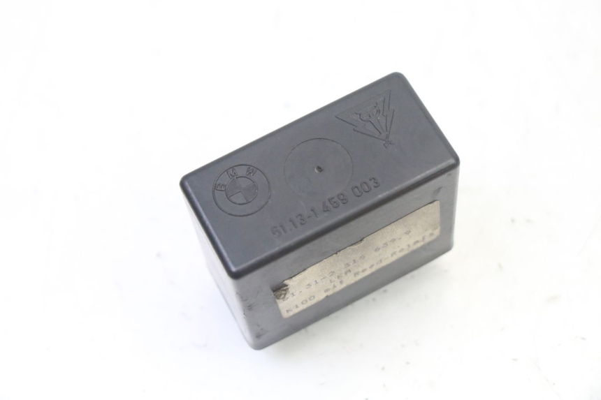 photo de RELAY BMW K 75 RT 750 (1989 - 1997)
