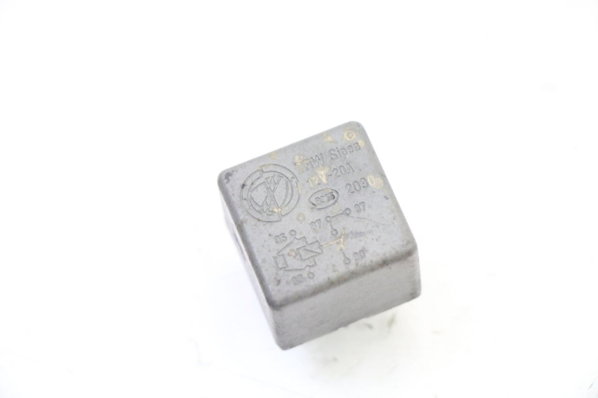 photo de RELAY BMW K 75 RT 750 (1989 - 1997)