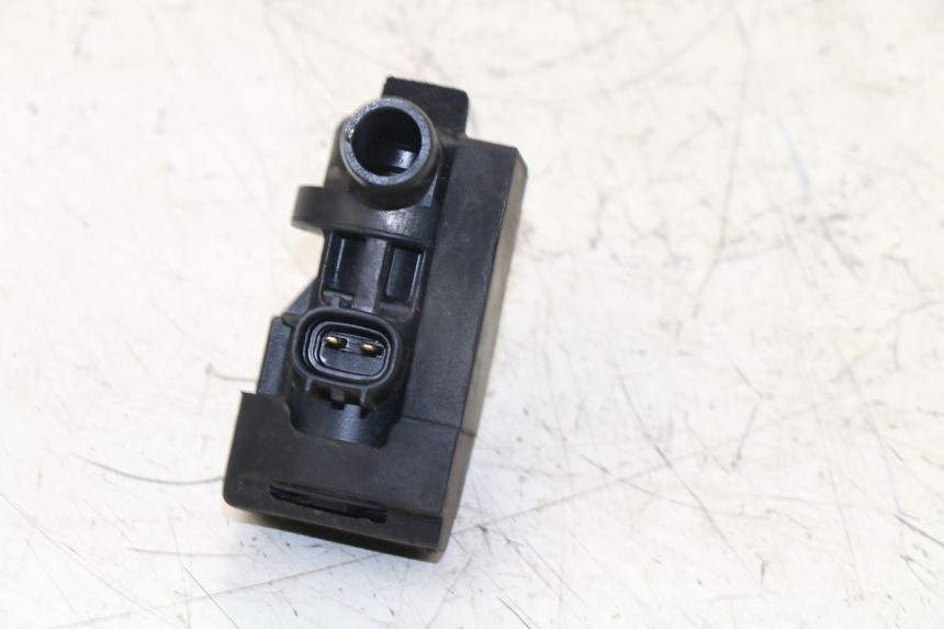 photo de RELAY KAWASAKI ER-6 ER6 F 650 (2009 - 2011)