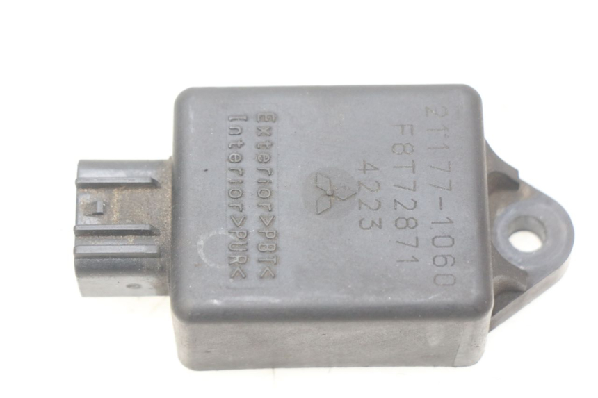 photo de ELECTRICAL RELAY KAWASAKI ZR7 ZR-7 S 750 (1999 - 2004)