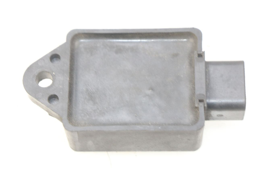 photo de ELECTRICAL RELAY KAWASAKI ZR7 ZR-7 S 750 (1999 - 2004)