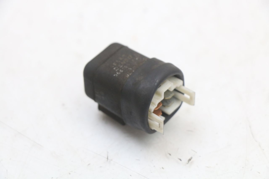 photo de ELECTRICAL RELAY KAWASAKI ZR7 ZR-7 S 750 (1999 - 2004)