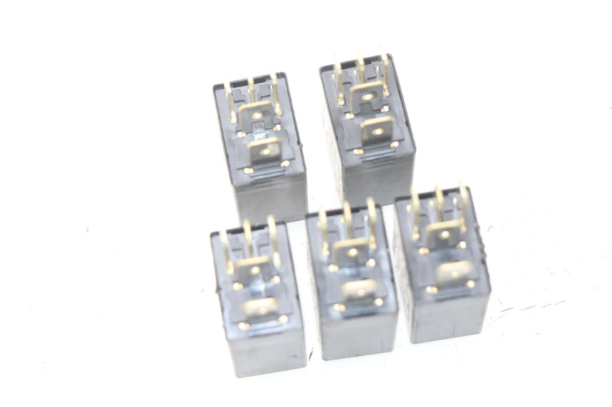 photo de RELAY PIAGGIO MP3 HPE 500 (2019 - 2022) - Zoom on usage condition