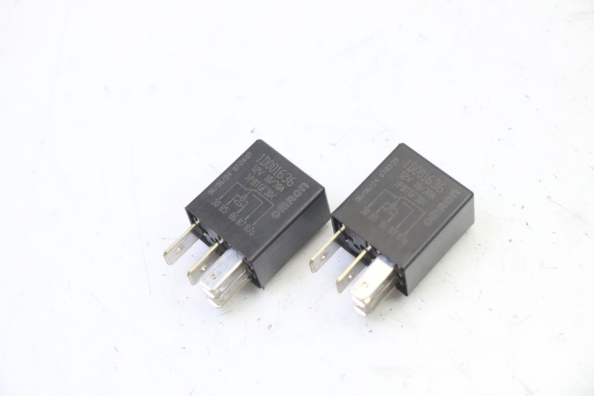 photo de RELAY PIAGGIO MP3 HPE 310 (2024 - 2025)