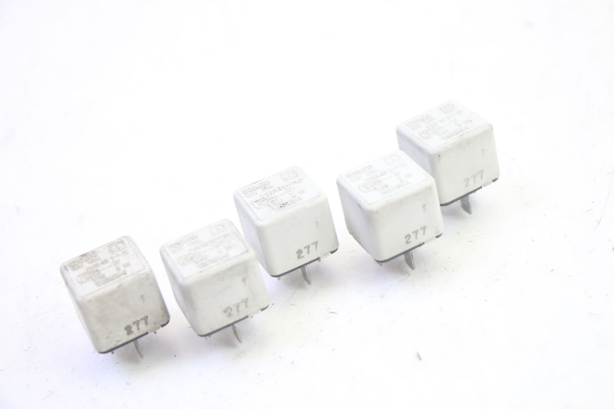 photo de ELECTRICAL RELAY PIAGGIO MP3 LT 400 (2007 - 2012) - Main view