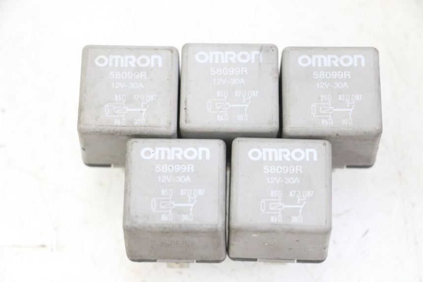 photo de ELECTRICAL RELAY PIAGGIO MP3 500 (2014 - 2016)