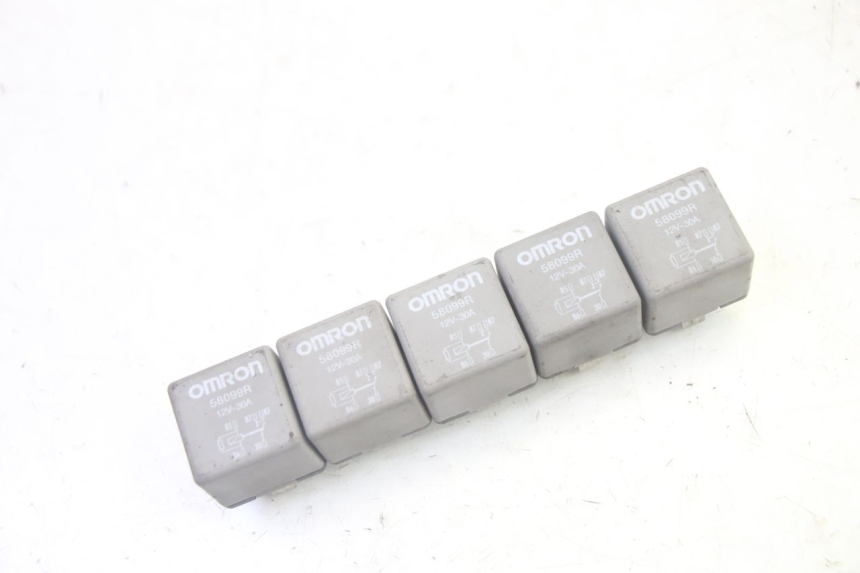 photo de RELAY PIAGGIO MP3 500 (2016 - 2018) - Component detail