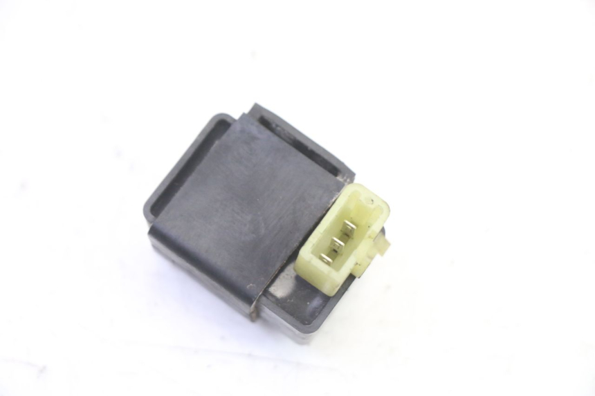 photo de RELAY HONDA NTV DEAUVILLE 650 (2001 - 2006)