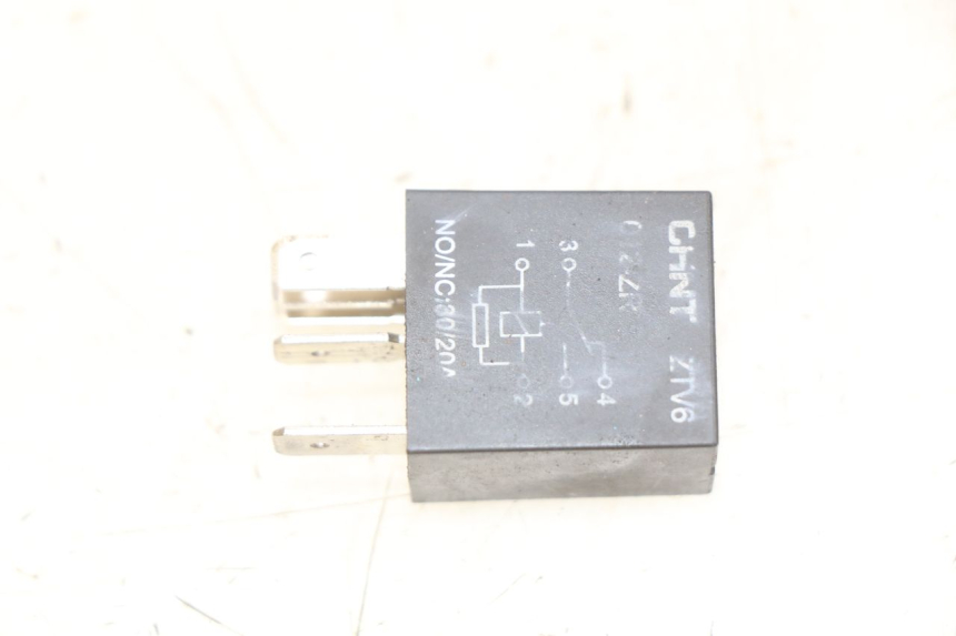 photo de ELECTRICAL RELAY PEUGEOT KISBEE 4T 50 (2018 - 2022)