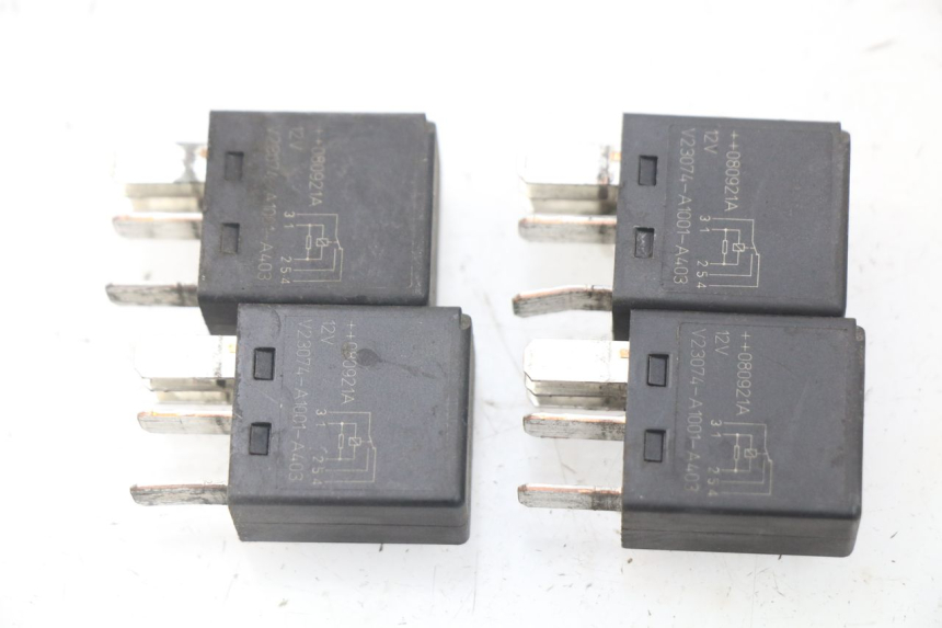 photo de RELAY PEUGEOT SATELIS 500 (2007 - 2013)