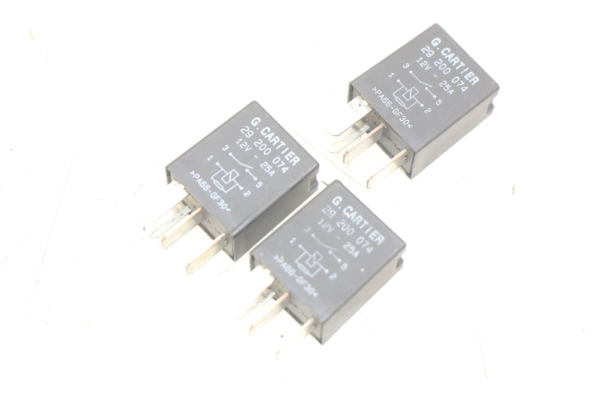 photo de ELECTRICAL RELAY PEUGEOT SATELIS 125 (2010 - 2012)