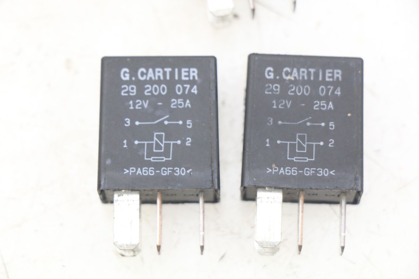 photo de ELECTRICAL RELAY PEUGEOT SATELIS 125 (2010 - 2012)