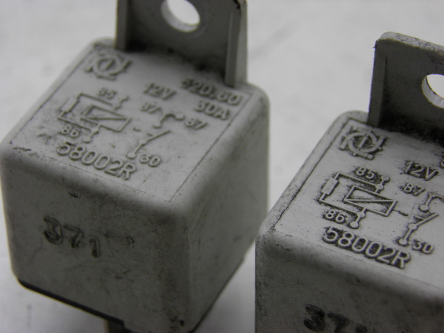 photo de RELAY PIAGGIO BEVERLY 125 (1998 - 2005)