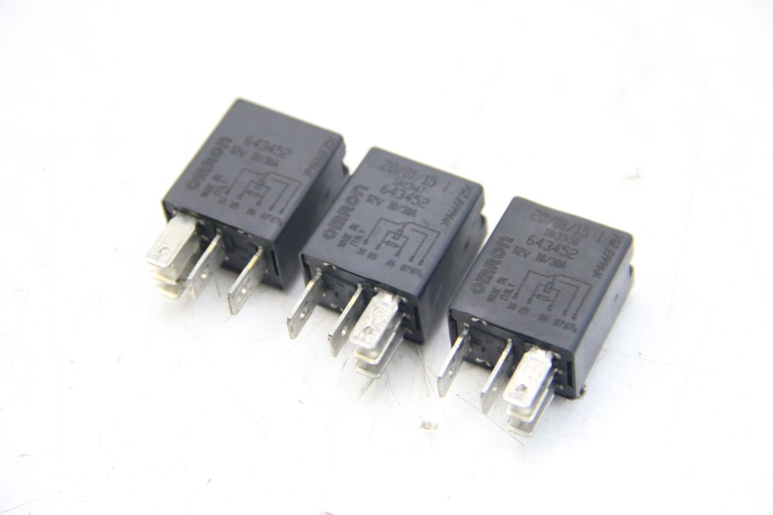 photo de ELECTRICAL RELAY PIAGGIO BEVERLY 125 (2010 - 2015)