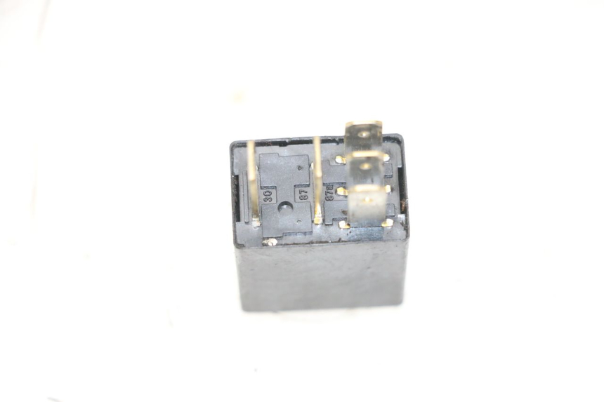 photo de RELAY PIAGGIO LIBERTY IGET 4T 50 (2021 - 2025)