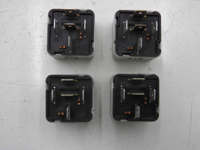 photo de RELAY PIAGGIO MP3 400 (2007 - 2009)