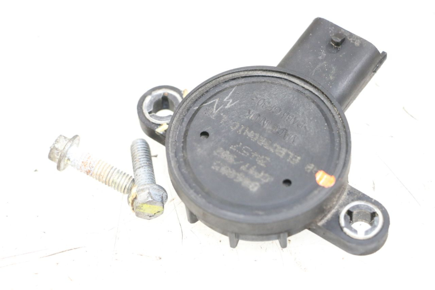 photo de ELECTRICAL RELAY PIAGGIO MP3 125 (2006 - 2014)