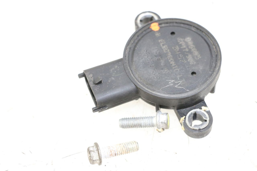 photo de ELECTRICAL RELAY PIAGGIO MP3 125 (2006 - 2014)