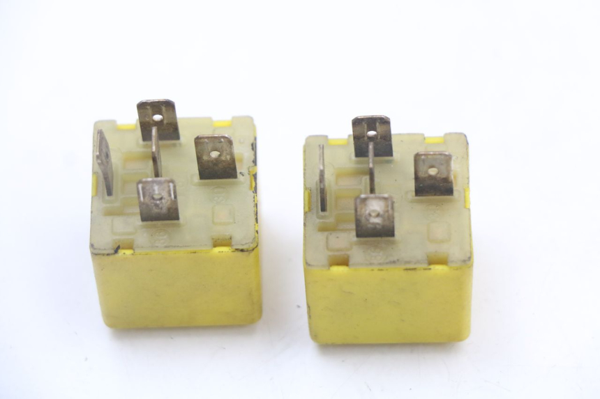 photo de ELECTRICAL RELAY PIAGGIO MP3 125 (2006 - 2014)