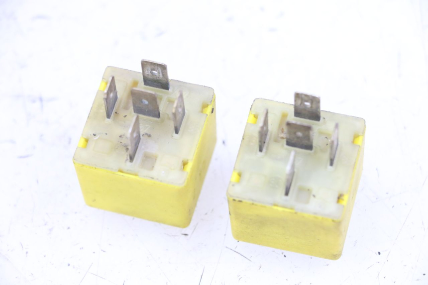 photo de ELECTRICAL RELAY PIAGGIO MP3 125 (2006 - 2014)