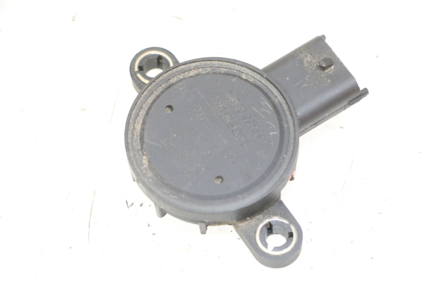 photo de ELECTRICAL RELAY PIAGGIO MP3 125 (2006 - 2014)