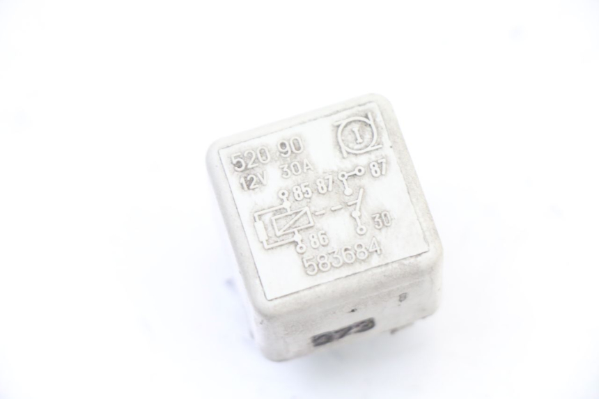 photo de ELECTRICAL RELAY PIAGGIO VESPA GRANTURISMO 125 (2003 - 2007)