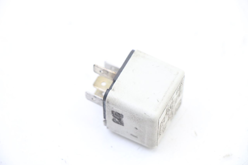 photo de ELECTRICAL RELAY PIAGGIO VESPA GRANTURISMO 125 (2003 - 2007)