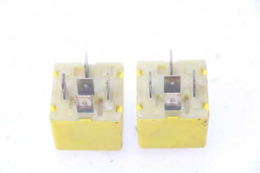 photo de ELECTRICAL RELAY PIAGGIO X7 125 (2007 - 2013)