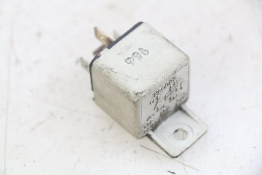 photo de ELECTRICAL RELAY PIAGGIO X8 125 (2004 - 2007)