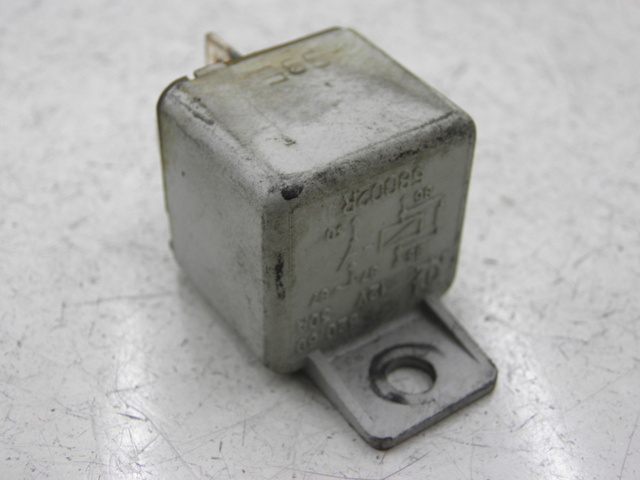 photo de ELECTRICAL RELAY PIAGGIO X8 125 (2004 - 2007)