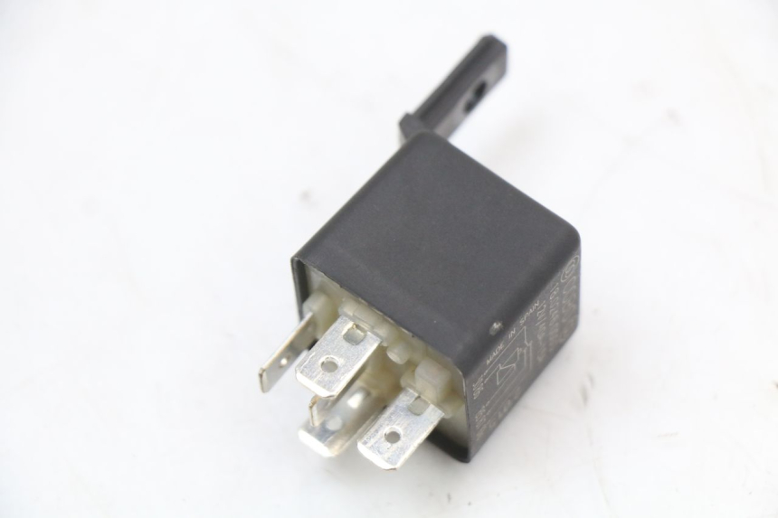 photo de ELECTRIC RELAY PIAGGIO XEVO - X EVO 125 (2007 - 2016)