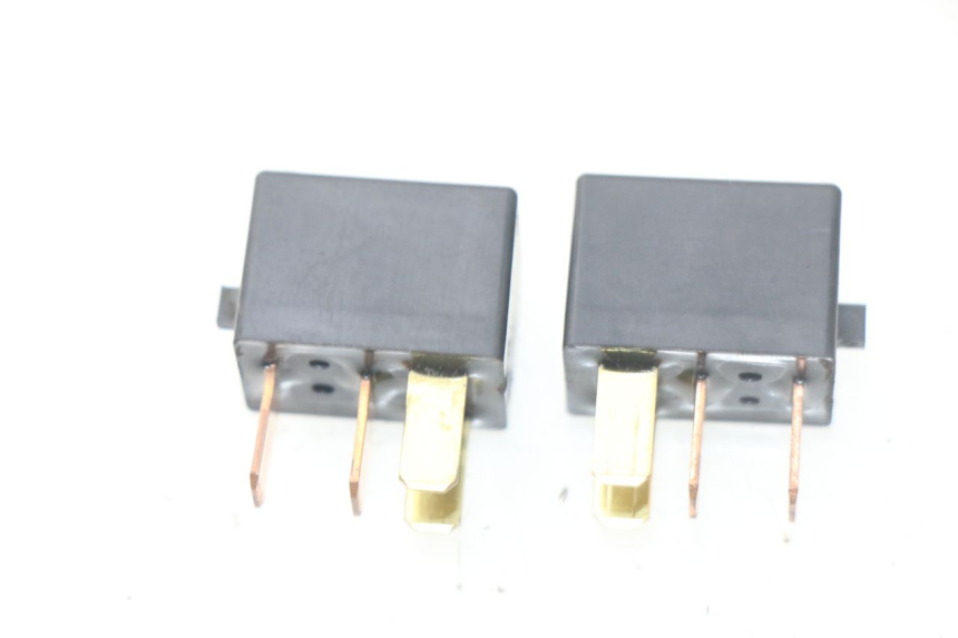 photo de ELECTRICAL RELAY TNT MOTOR ROMA 10' 4T 50 (2019 - 2022) - Component detail