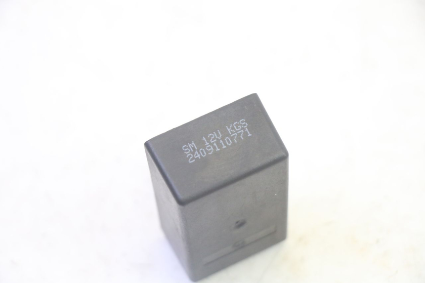 photo de RELAY JM MOTORS SANTANA EVO 50 (2024 - 2026) - Technical close-up