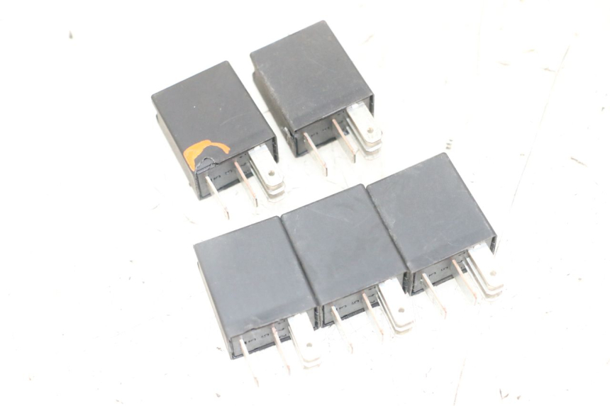 photo de RELAY PEUGEOT SATELIS 125 (2013 - 2018)