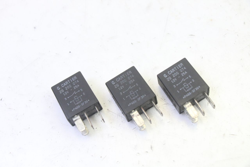 photo de ELECTRICAL RELAY PEUGEOT SATELIS 125 (2010 - 2012)