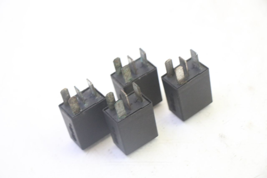 photo de ELECTRICAL RELAY PEUGEOT SATELIS 125 (2006 - 2009)