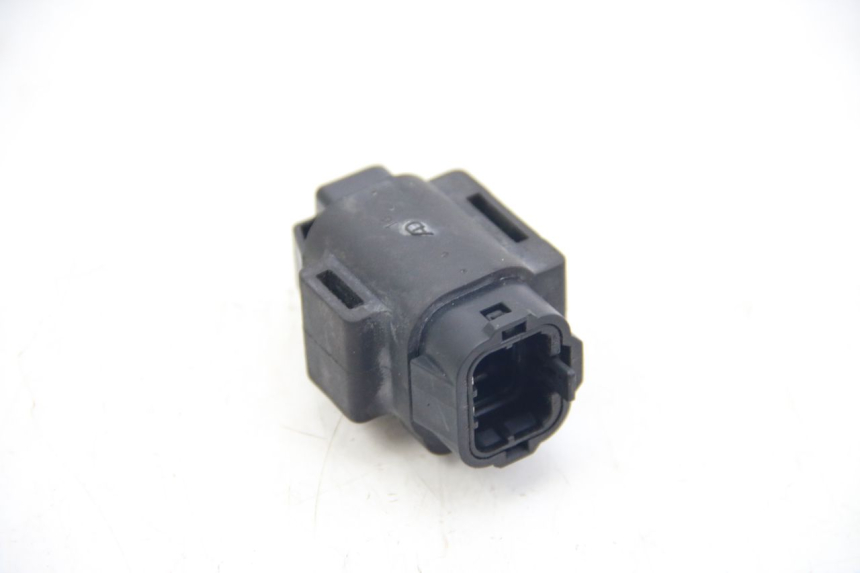 photo de ELECTRIC RELAY SUZUKI SIXTEEN 125 (2008 - 2010)