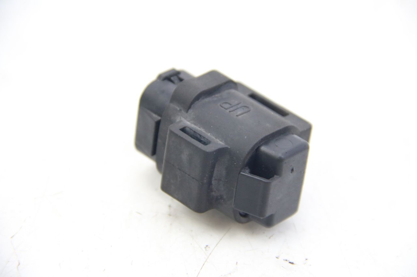 photo de ELECTRIC RELAY SUZUKI SIXTEEN 125 (2008 - 2010)