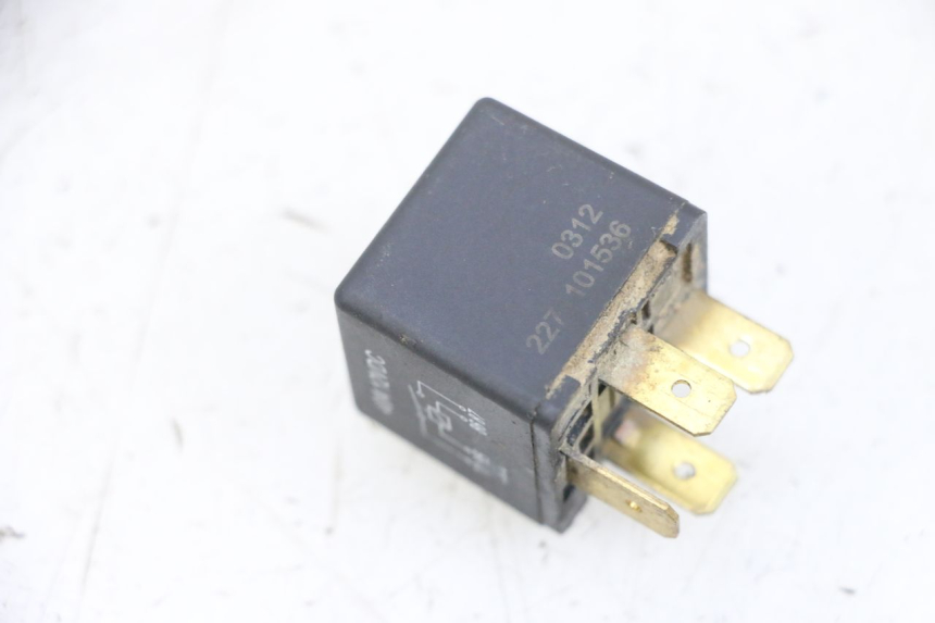 photo de RELAY YAMAHA TZR 50 (2008 - 2016) - Alternative perspective