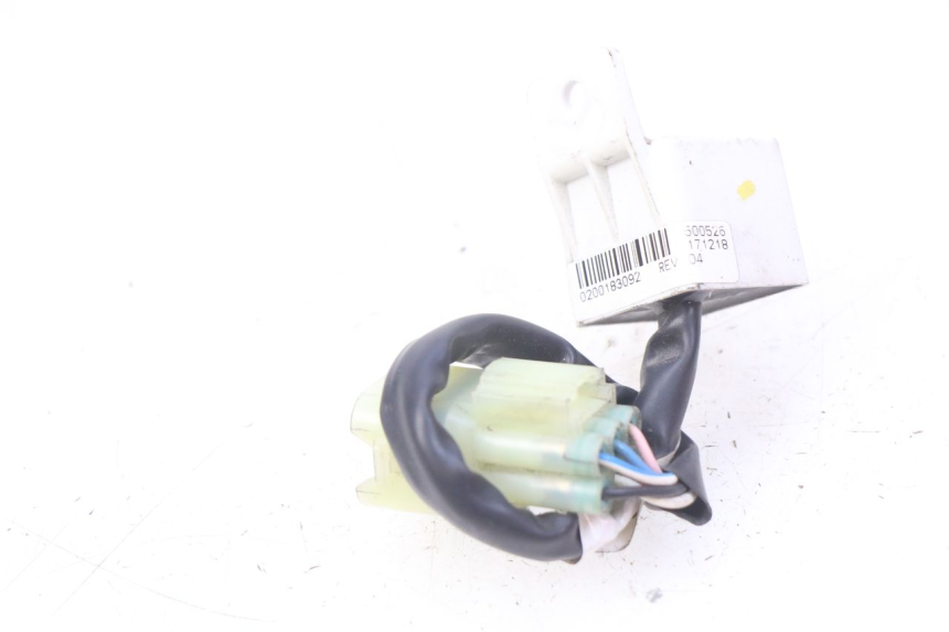 photo de ELECTRICAL RELAY PIAGGIO VESPA GTS IGET ABS 125 (2017 - 2023)