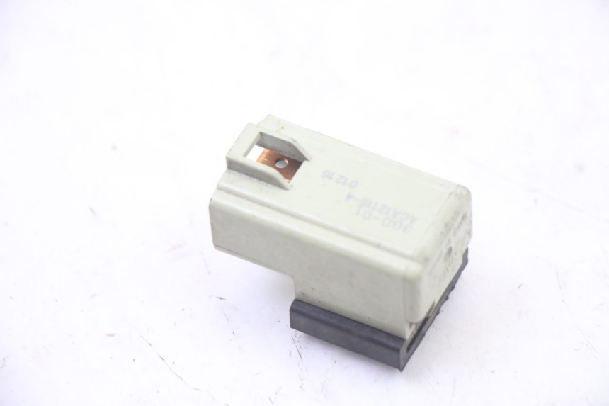 photo de ELECTRICAL RELAY YAMAHA X-MAX XMAX 125 (2010 - 2014)